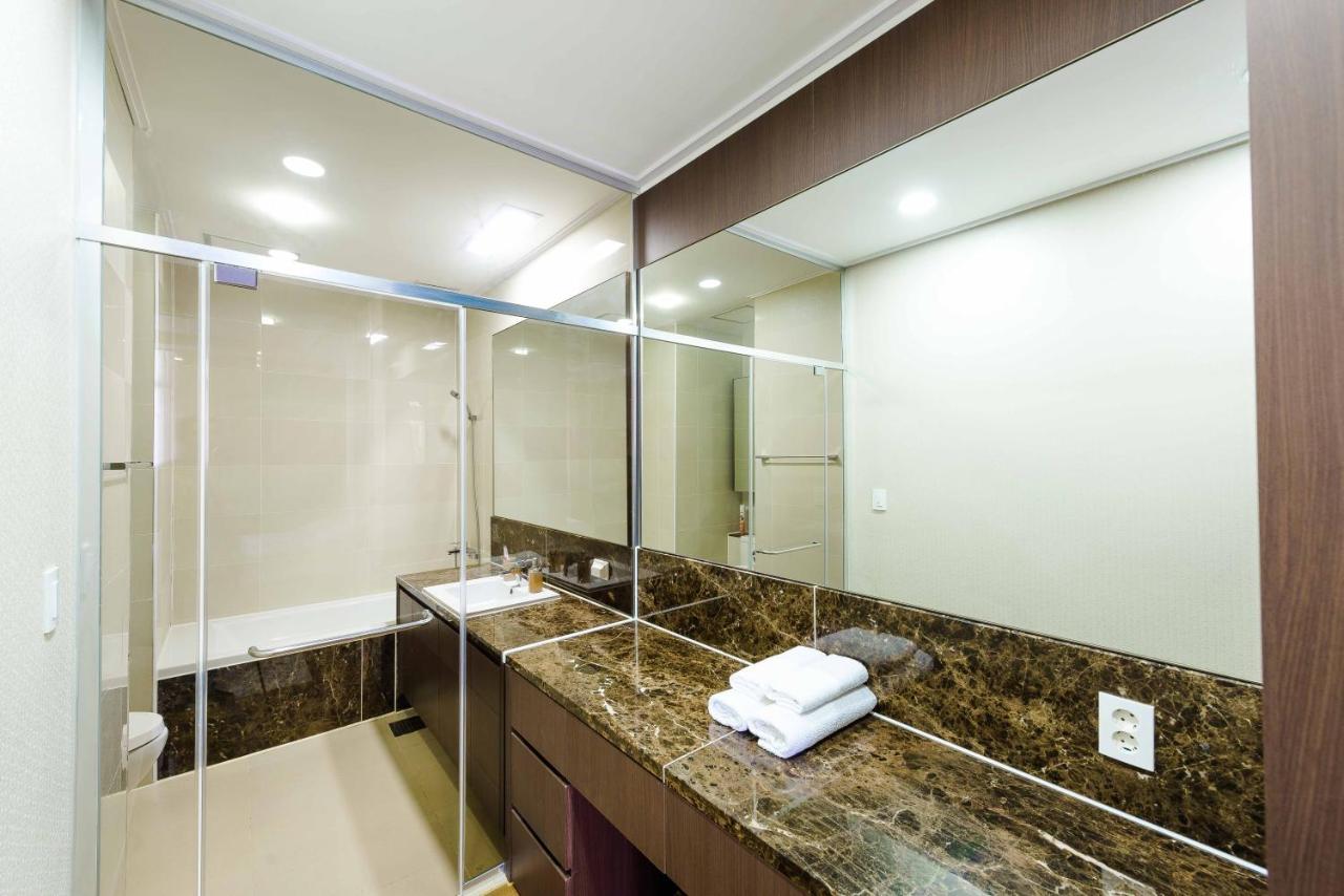 Appartamento Theaddress Highvill Astana Promyshlennyy Esterno foto